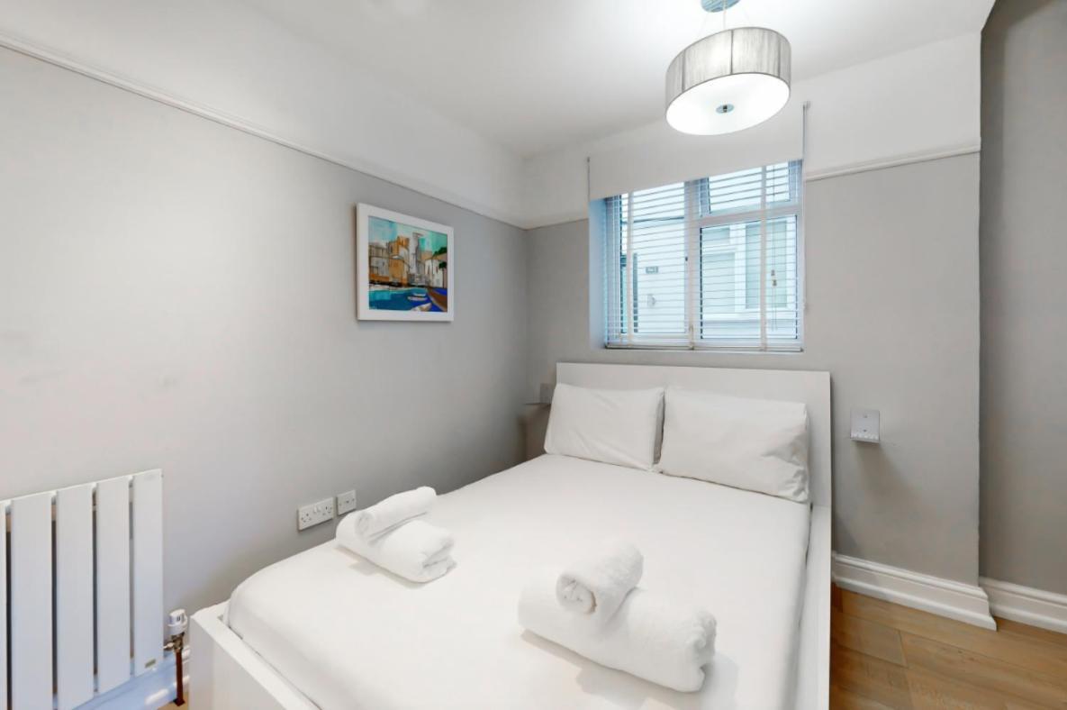 Super 1 Bedroom Flat In Hendon Near Middlesex University With Private Parking 外观 照片